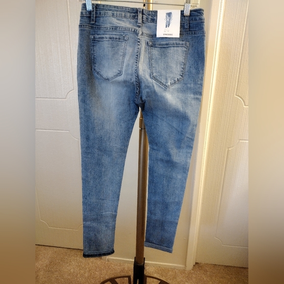 Encore Jeans  Slim Fit Skinny  Jeans - Picture 2 of 7